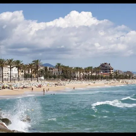 Costa Maresme, Barcelona, Clarks 3 Bdr Townhouse *